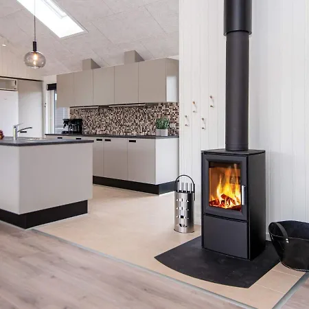 Holiday home Luxury Retreat By The Sea - By Traum Sarup