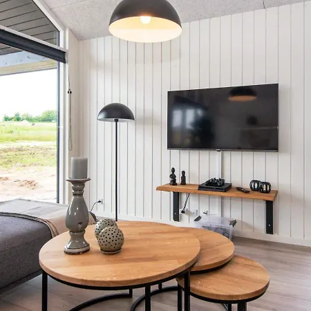 Luxury Retreat By The Sea - By Traum * Sarup