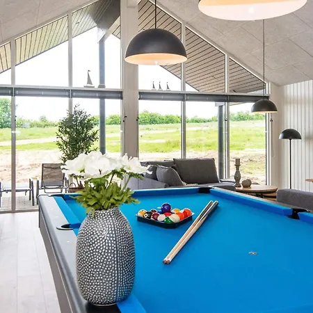 Holiday home Luxury Retreat By The Sea - By Traum *